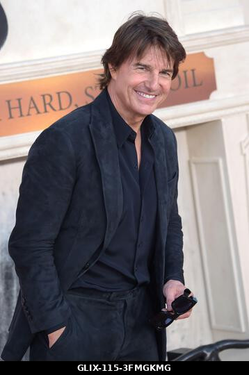 Los Angeles, Kalifornia, 2026. szeptember 28. Tom Cruise a Warner Bros. Pictures Digger című filmjének Los Angeles-i premierjén a Directors Village...