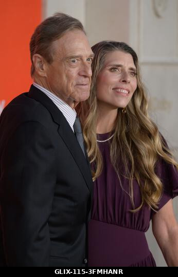 Los Angeles, USA. 2026. szeptember 28. LOS ANGELES, USA. 2026. szeptember 28.: John Goodman és Anna Beth Goodman a "Digger" premierjén a Directors...