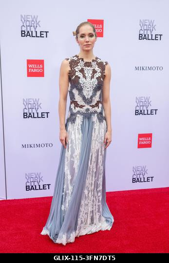 New York, Egyesült Államok. 2026. október 1. Unity Phelan részt vesz a New York City Ballet 2026 őszi gáláján a David H. Koch Színházban, a Lincoln...
