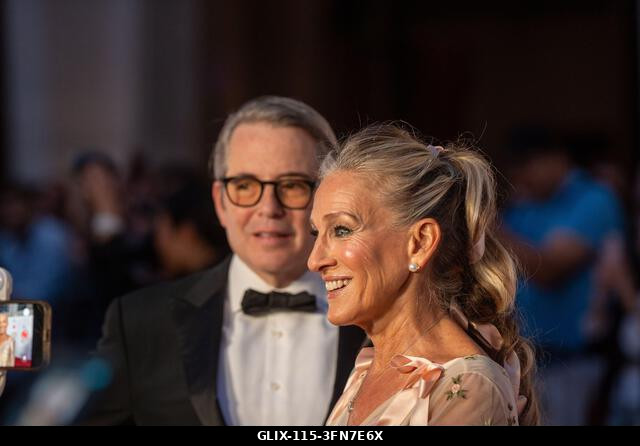 New York, Egyesült Államok. 2026. október 1. (B) Matthew Broderick és Sarah Jessica Parker részt vesznek a New York City Ballet 2026 őszi gáláján a...