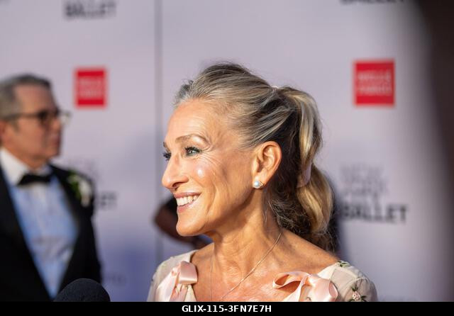 New York, Egyesült Államok. 2026. október 1. Sarah Jessica Parker részt vesz a New York City Ballet 2026 őszi gáláján a David H. Koch Színházban, a...