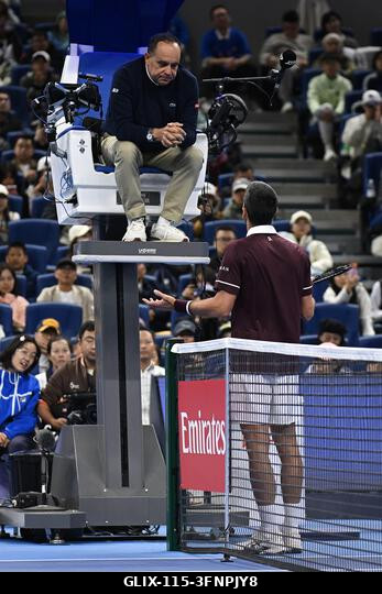 Peking, Kína. 2026. október 4. Novak Djokovic a 2026-os China Open 7. napján a Nemzeti Teniszközpontban. Fotó: Meng Gao/Alamy Live News