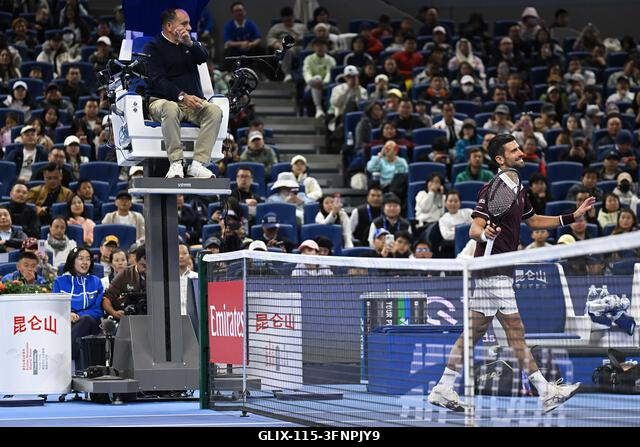 Peking, Kína. 2026. október 4. Novak Djokovic a 2026-os China Open 7. napján a Nemzeti Teniszközpontban. Fotó: Meng Gao/Alamy Live News