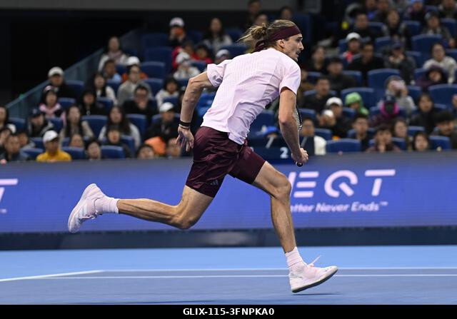 Peking, Kína. 2026. október 4. Alexander Zverev a 2026-os China Open 7. napján a Nemzeti Teniszközpontban. Fotó: Meng Gao/Alamy Live News