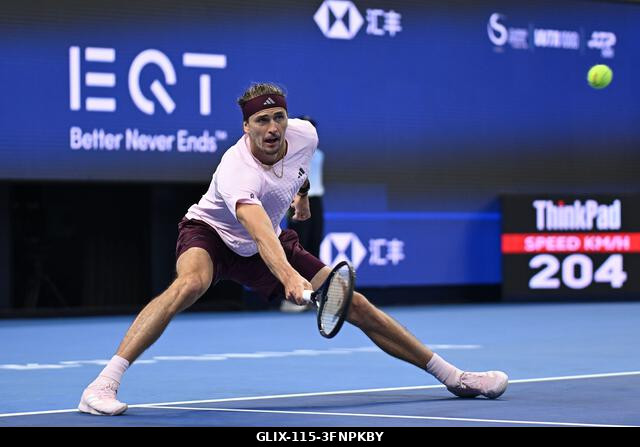 Peking, Kína. 2026. október 4. Alexander Zverev a 2026-os China Open 7. napján a Nemzeti Teniszközpontban. Fotó: Meng Gao/Alamy Live News