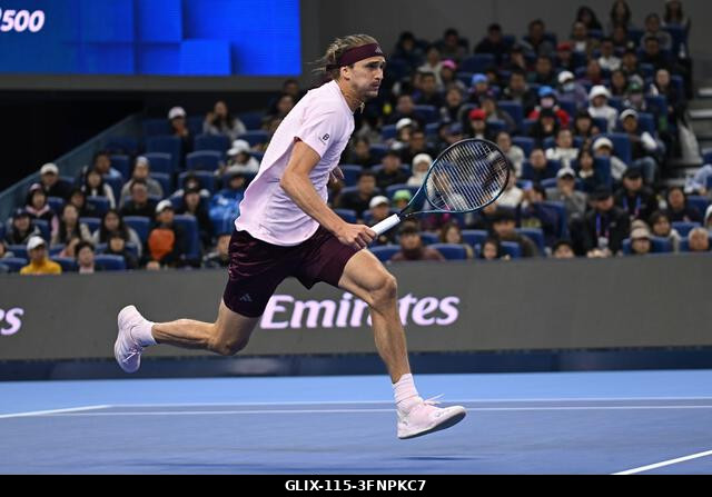 Peking, Kína. 2026. október 4. Alexander Zverev a 2026-os China Open 7. napján a Nemzeti Teniszközpontban. Fotó: Meng Gao/Alamy Live News