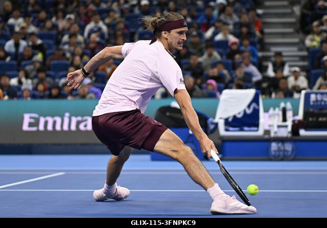 Peking, Kína. 2026. október 4. Alexander Zverev a 2026-os China Open 7. napján a Nemzeti Teniszközpontban. Fotó: Meng Gao/Alamy Live News