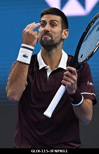 Peking, Kína. 2026. október 4. Novak Djokovic a 2026-os China Open 7. napján a Nemzeti Teniszközpontban. Fotó: Meng Gao/Alamy Live News