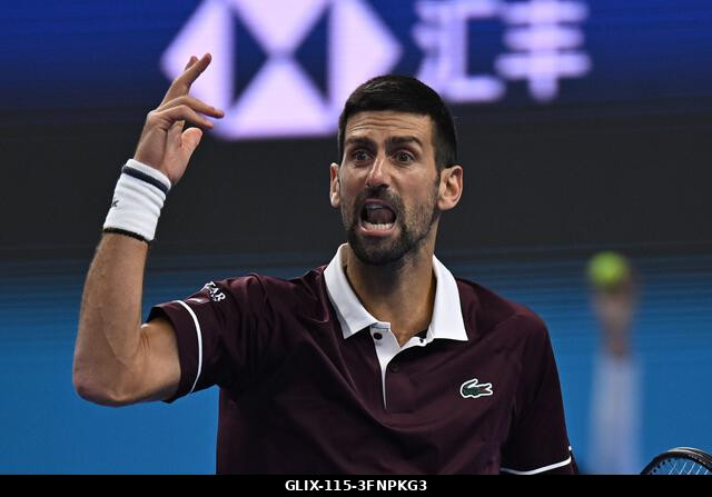 Peking, Kína. 2026. október 4. Novak Djokovic a 2026-os China Open 7. napján a Nemzeti Teniszközpontban. Fotó: Meng Gao/Alamy Live News