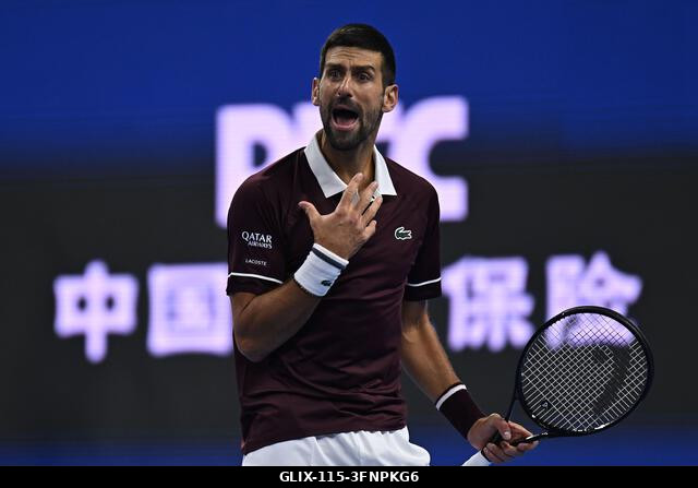 Peking, Kína. 2026. október 4. Novak Djokovic a 2026-os China Open 7. napján a Nemzeti Teniszközpontban. Fotó: Meng Gao/Alamy Live News
