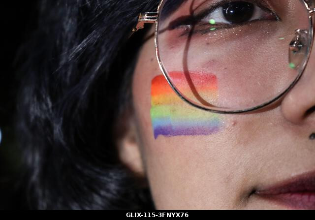 LEGJOBB KÉPEK - Emberek vesznek részt a Pride felvonuláson és a szexuális és nemi sokszínűségért szervezett meneten La Pazban, Bolíviában, 2026. sz...