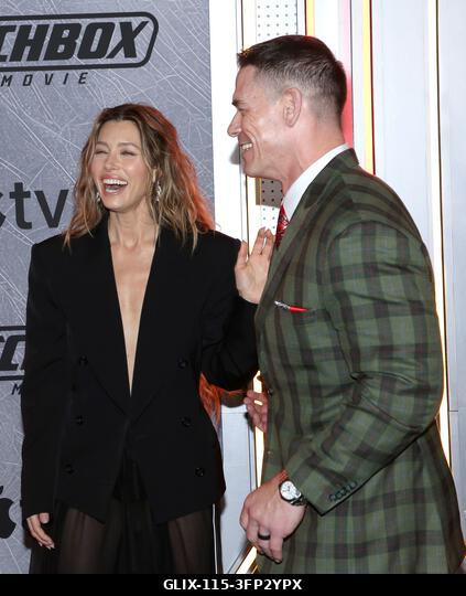 New York City, USA. 2026. október 5. Jessica Biel és John Cena részt vesznek az Apple Original Films „Matchbox: A film” című filmjének New York-i p...