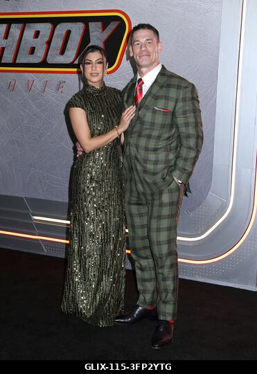 New York City, USA. 2026. október 5. Shay Shariatzadeh és John Cena részt vesznek az Apple Original Films „Matchbox: A film” című filmjének New Yor...