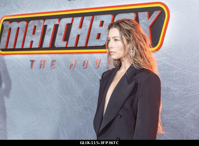 Jessica Biel Dolce & Gabbana ruhában részt vesz az Apple TV „Matchbox the movie” című filmjének premierjén az AMC Lincoln Square-en, New Yorkban, 2...