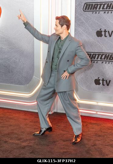 Arturo Castro részt vesz az Apple TV „Matchbox the movie” című filmjének premierjén az AMC Lincoln Square-en, New Yorkban, 2026. október 5-én.