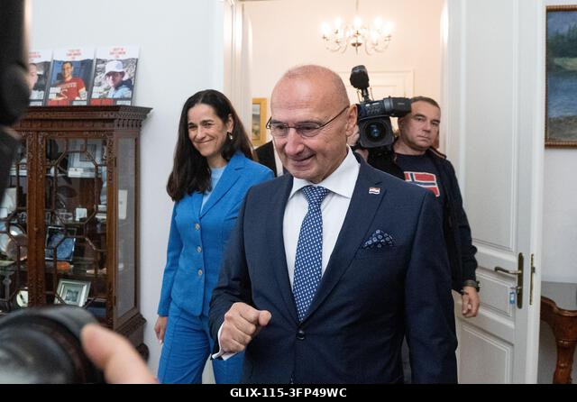 Zagreb, Croatia. 06th Oct, 2026. Croatian Foreign Minister Gordan Grlic Radman and Hungarian Deputy Prime Minister and Foreign Minister Anita Orbán...