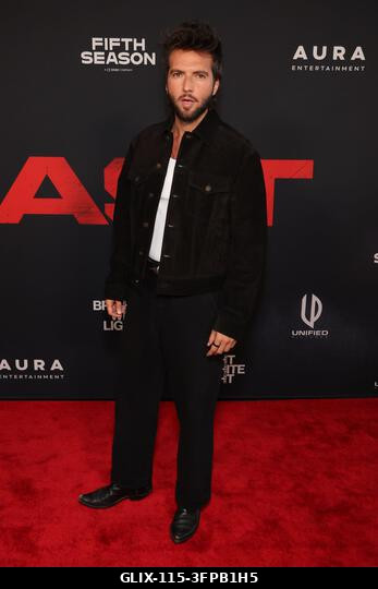 Los Angeles, Kalifornia, október 6.: Guy Burnet a "The Beast" című film premierjén, 2026. október 6-án. Forrás: AdMedia