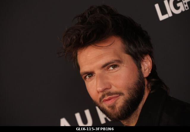 Los Angeles, Kalifornia, október 6.: Guy Burnet a "The Beast" című film premierjén, 2026. október 6-án. Forrás: AdMedia