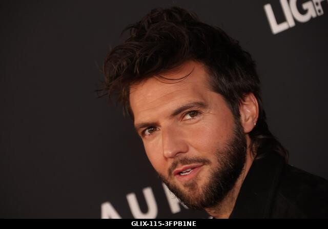 Los Angeles, Kalifornia, október 6.: Guy Burnet a "The Beast" című film premierjén, 2026. október 6-án. Forrás: AdMedia