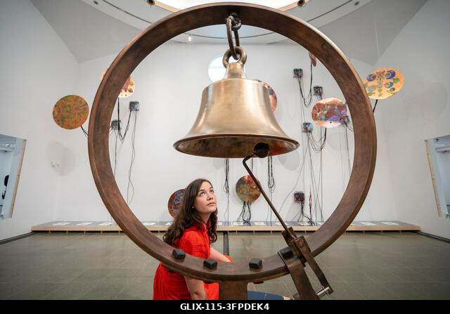 London, Egyesült Királyság. 2026. október 7. „Zodiac Machine”, 2025-2026, (viaszveszített bronzöntésű harangok, áramkör és dugattyúk, hang) a londo...