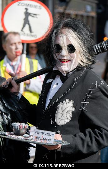 London, Egyesült Királyság. 2026. október 10. Éves zombiséta London belvárosában, a Soho tértől indulva, a Zombik Világnapja alkalmából. Fotó: Phil...