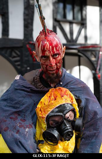 London, Egyesült Királyság. 2026. október 10. Egy zombinak öltözött résztvevő a londoni Zombi Világnapon. Zombinak öltözött résztvevők vettek részt...
