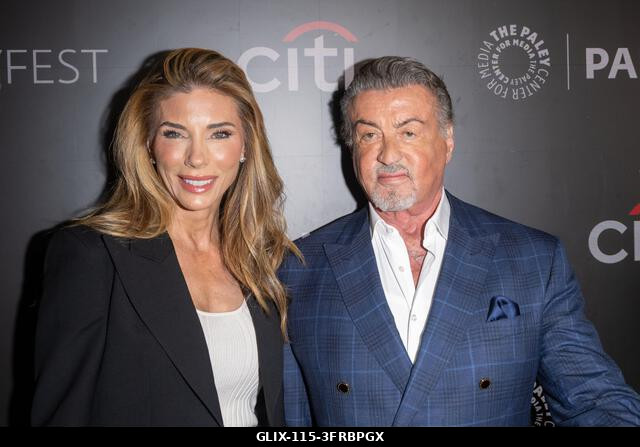 New York, Egyesült Államok. 2026. október 10. NEW YORK, NEW YORK - OKTÓBER 10.: (B) Jennifer Flavin és Sylvester Stallone részt vesznek a "Tulsa Ki...