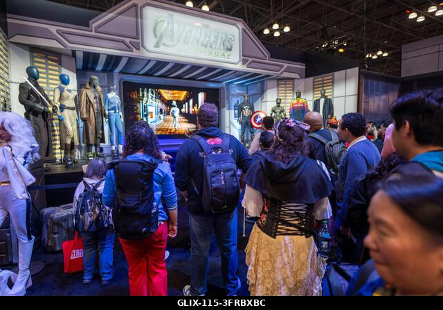 New York, Egyesült Államok. 2026. október 10. NEW YORK, NEW YORK - OKTÓBER 10.: A Bosszúállók: Világvége stand kiállítása a 2026-os New York Comic...