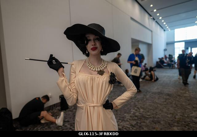 New York, Egyesült Államok. 2026. október 10. NEW YORK, NEW YORK - OKTÓBER 10.: Egy cosplayer pózol a 2026-os New York Comic Con rendezvényen a Jac...