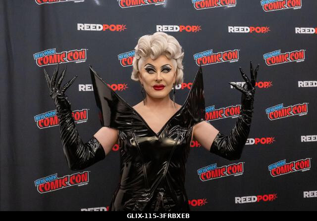 New York, Egyesült Államok. 2026. október 10. NEW YORK, NEW YORK - OKTÓBER 10.: Dracmorda Boulet pózol az AMC The Boulet Brothers' Dragula: 10 Year...