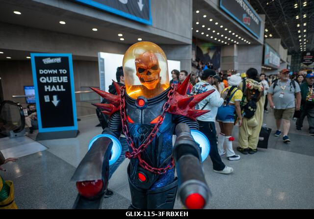New York, Egyesült Államok. 2026. október 10. NEW YORK, NEW YORK - OKTÓBER 10.: Egy Marvel Comics Comics Ghost Ridernek (Frank Castle) öltözött cos...