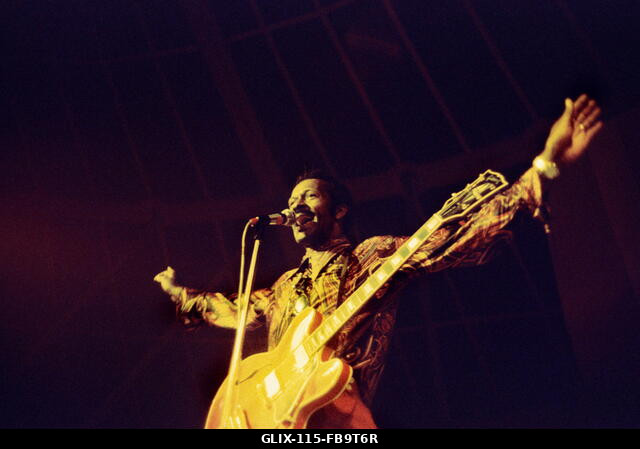 Chuck BERRY - 1972 - Franciaország / Ile-de-France (régió) / Párizs - Chuck BERRY - Chuck BERRY ; - Élő koncert a The Villette-ben; - Párizs, Franc...