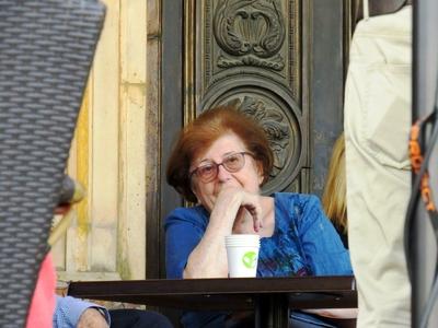 Keleti Éva photo artist - Budapest - Exhibition-stock-foto